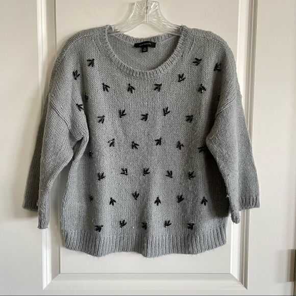 Ann Taylor oversized wool sweater with jewel flower detail - Picture 1 of 4